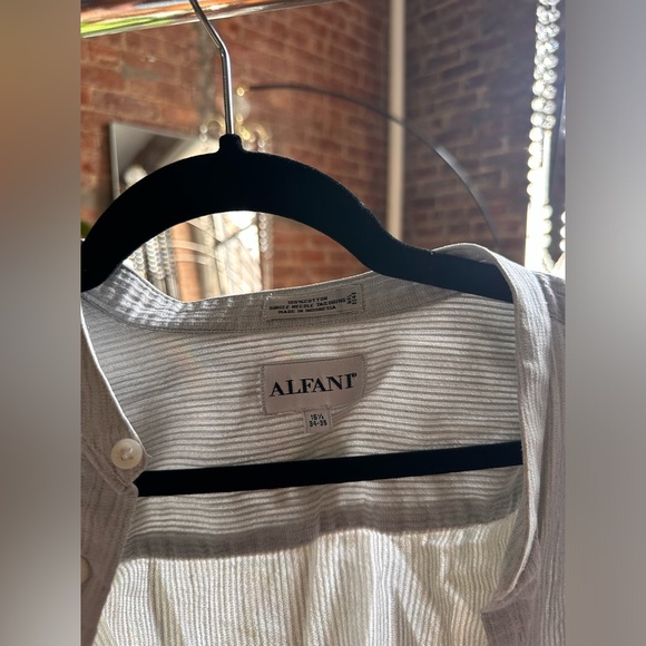 Blouse - Picture 4 of 4